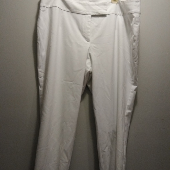 White cropped pants - Picture 7 of 7